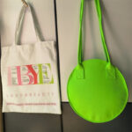 Lightweight Stylish Felt Bag Soundproof & Moisture-proof Pet Carrier Crossbody Bag / Shoulder Bag